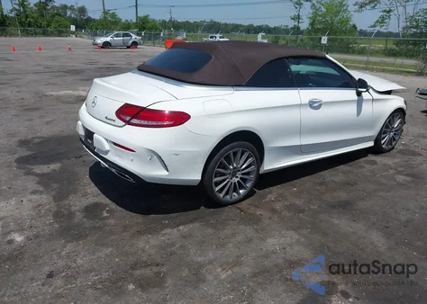 2018 Mercedes-Benz C 300 4Matic из США, поврежденный, VIN WDDWK4KB4JF618940